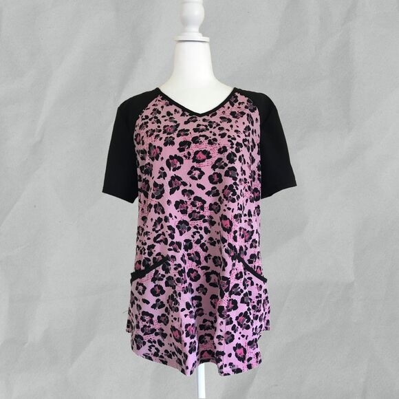 ScrubStar Women's Active V-Neck Nurses/HealthCare/ Medical Scrub Top w/Pockets - Picture 1 of 7